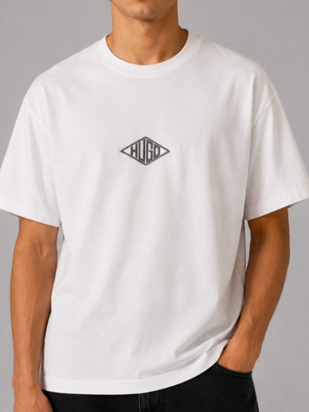 Hugo Boss Men's White and Grey T-shirt
